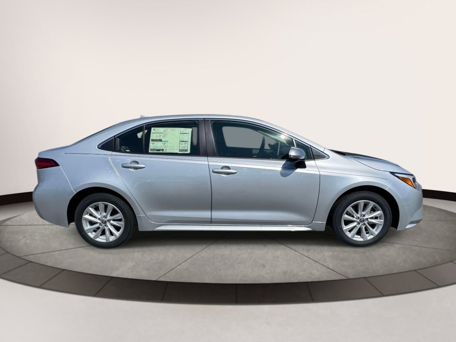 2026 Toyota Corolla Hybrid XLE FWD (Natl)
