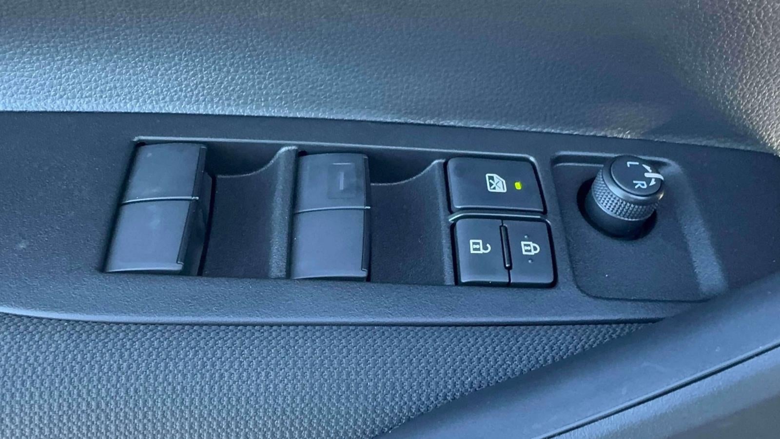 2027 Toyota Corolla LE AWD