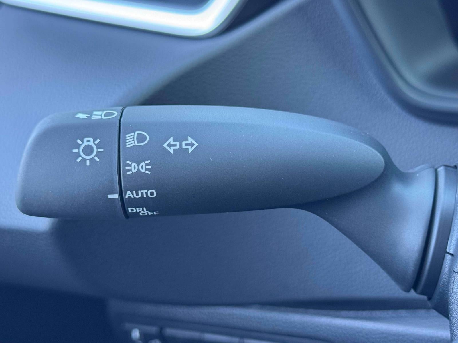 2027 Toyota Corolla LE AWD