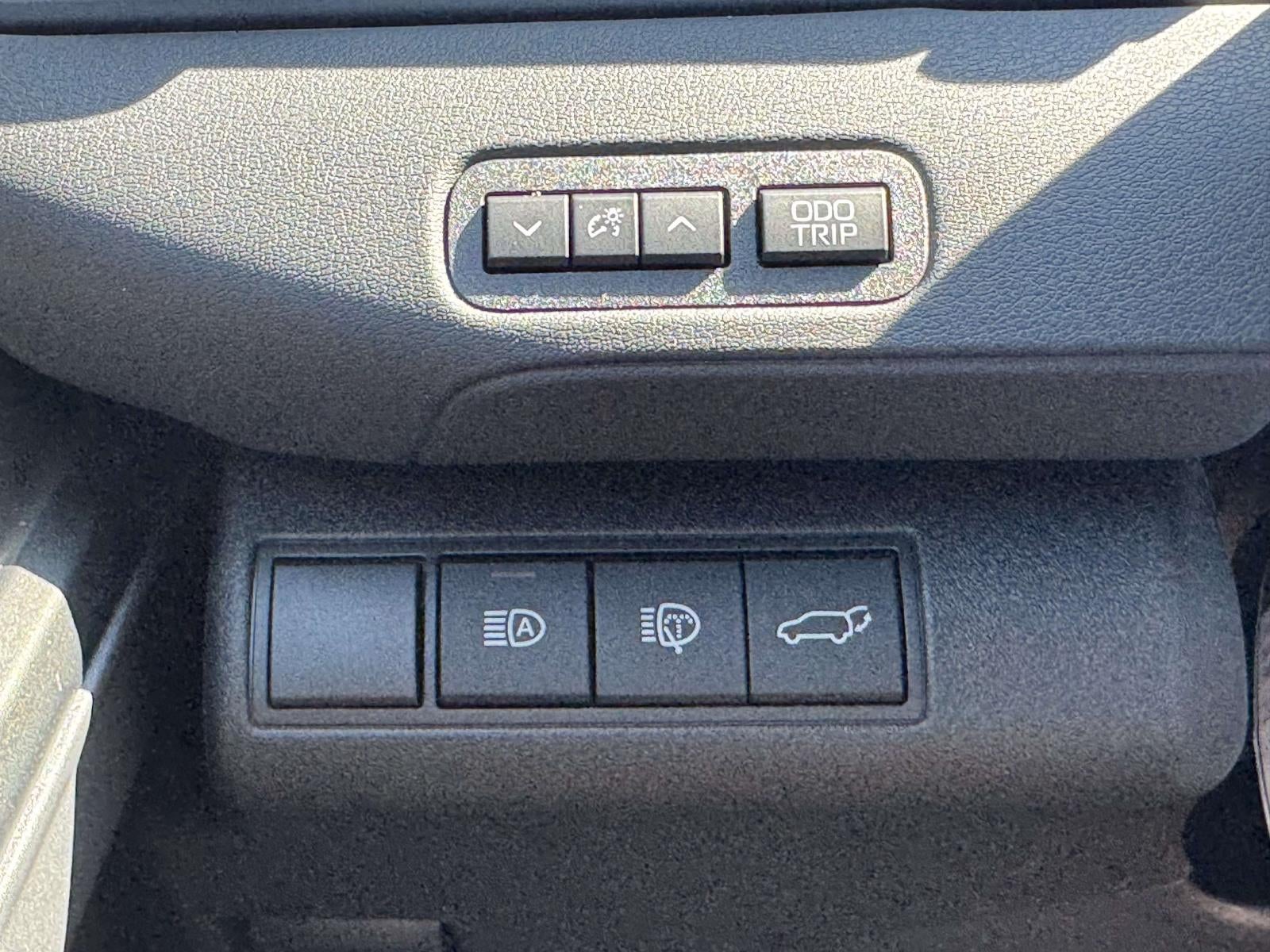 2026 Toyota bZ Woodland Premium AWD (Natl)