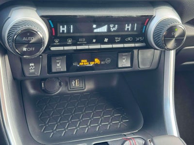 2025 Toyota RAV4 Plug-In Hybrid SE