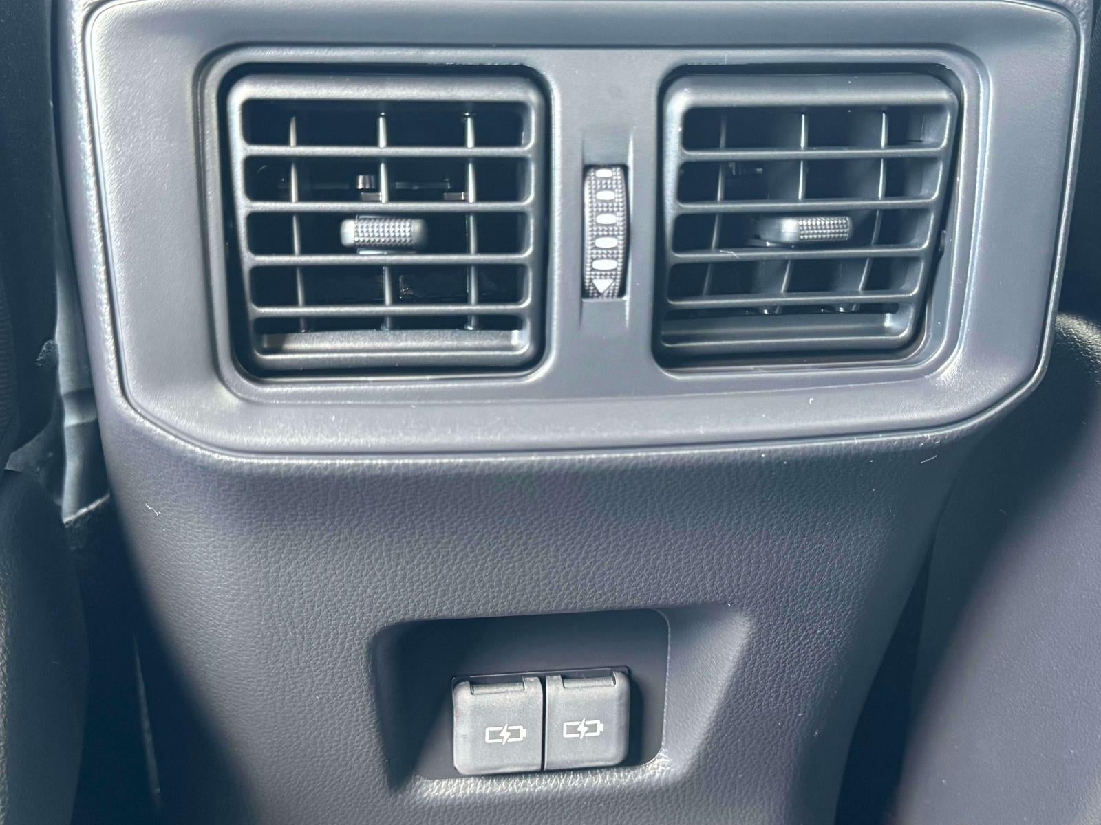 2025 Toyota RAV4 Plug-In Hybrid SE