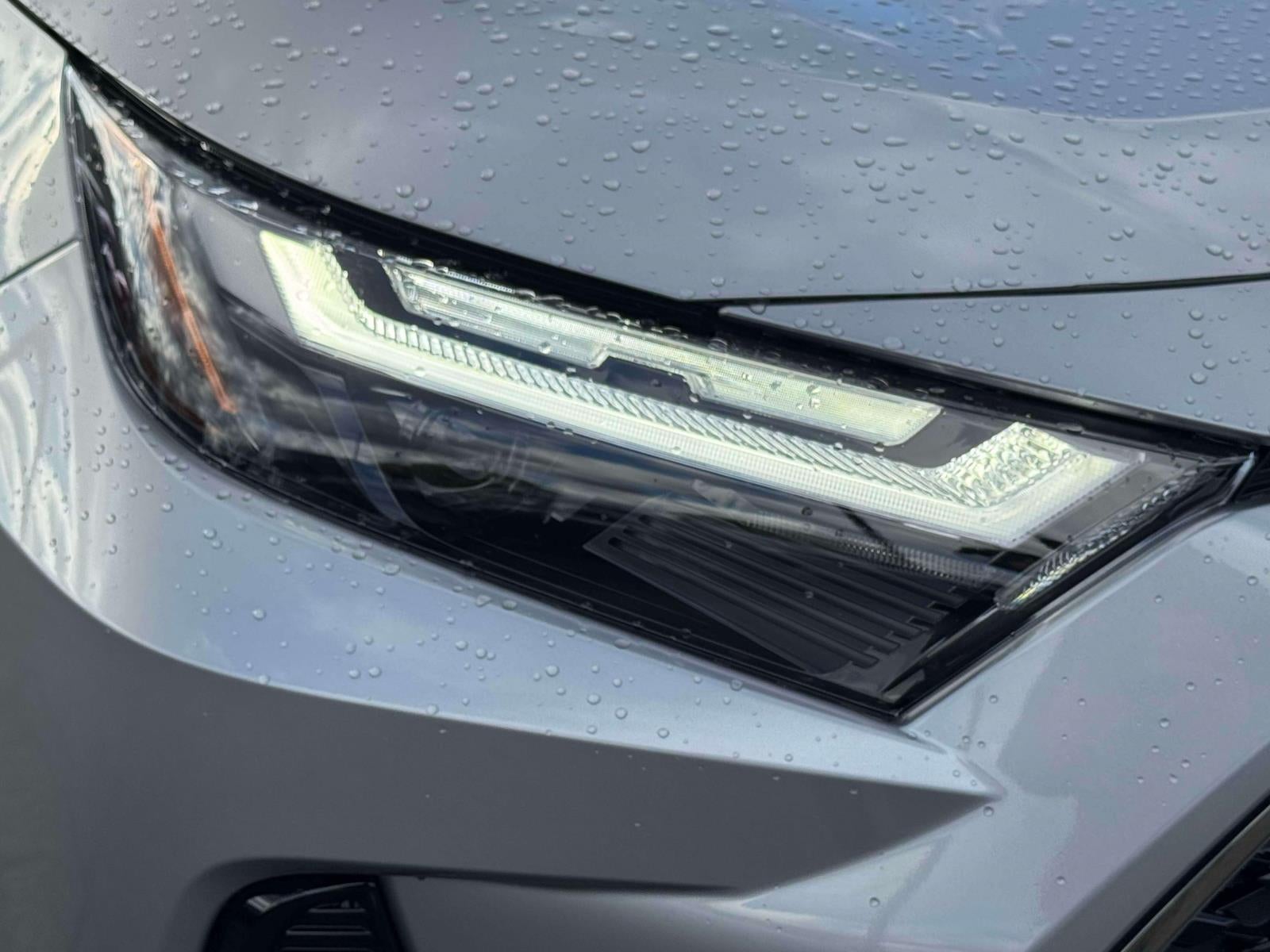 2025 Toyota RAV4 Plug-In Hybrid SE