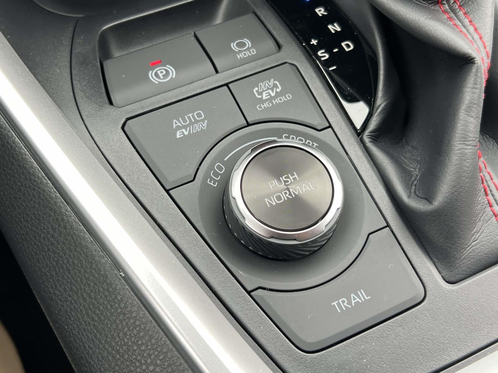 2025 Toyota RAV4 Plug-In Hybrid SE