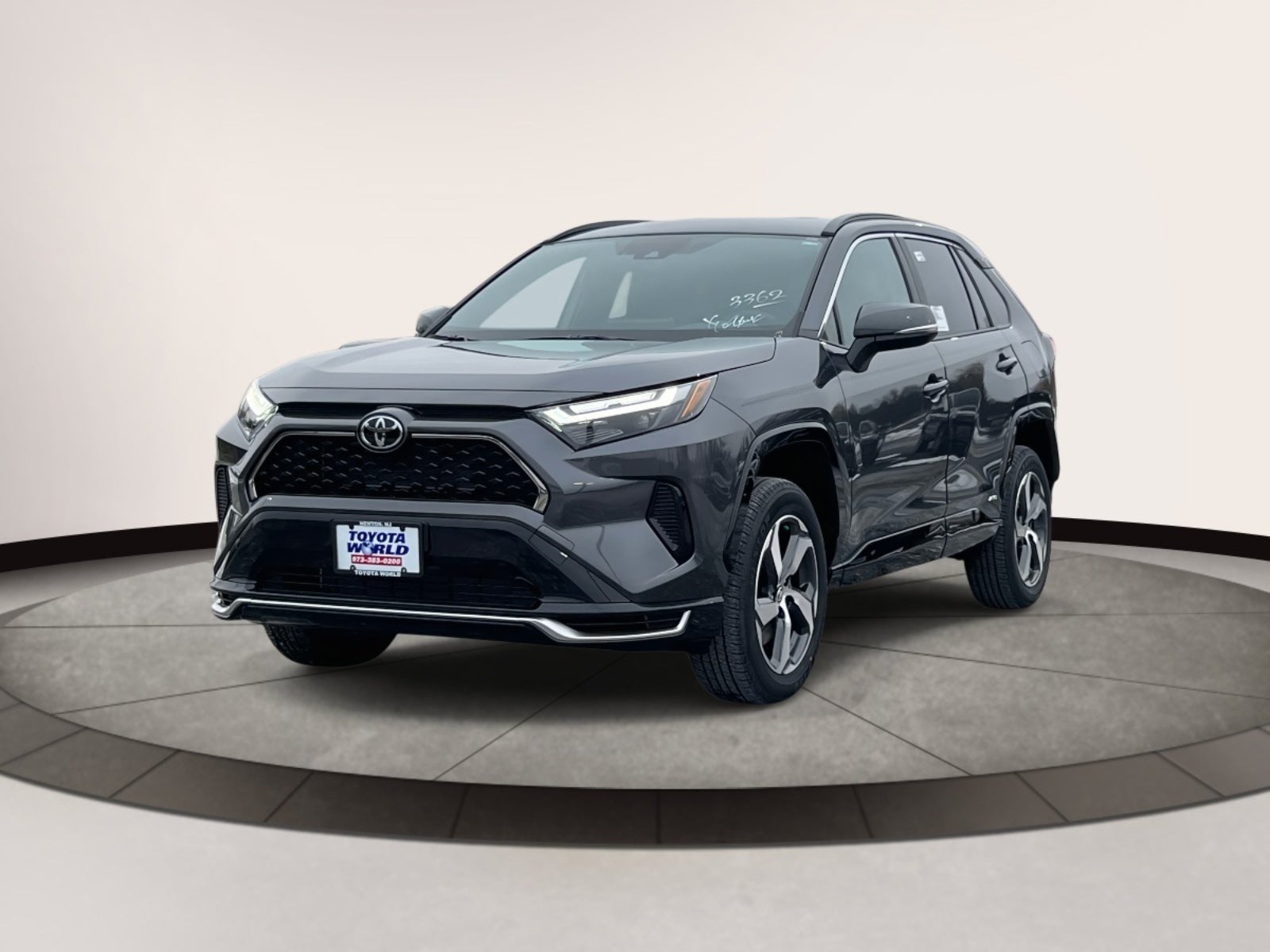 2025 Toyota RAV4 Plug-In Hybrid SE