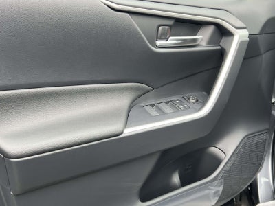 2025 Toyota RAV4 Plug-In Hybrid SE