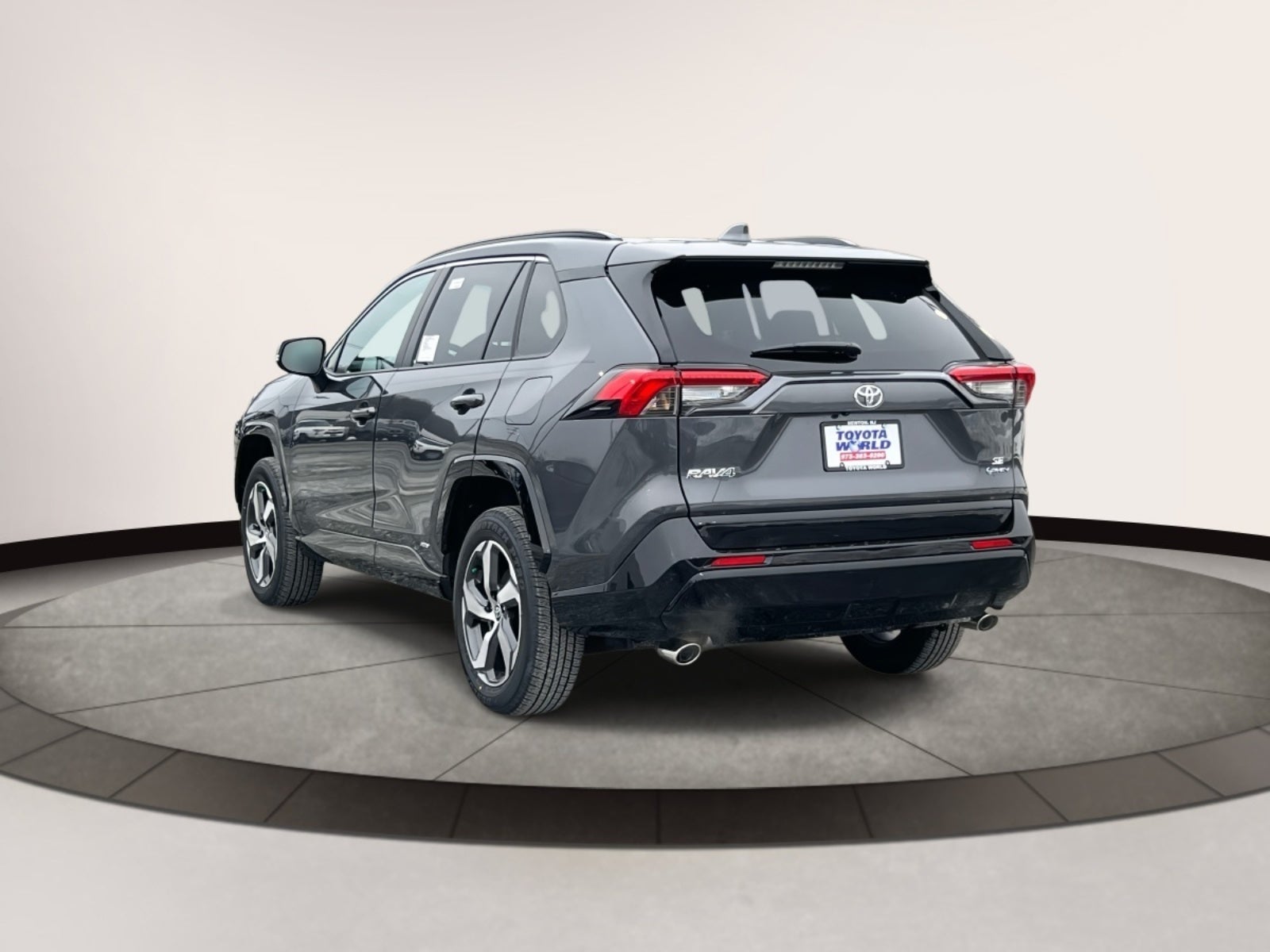 2025 Toyota RAV4 Plug-In Hybrid SE