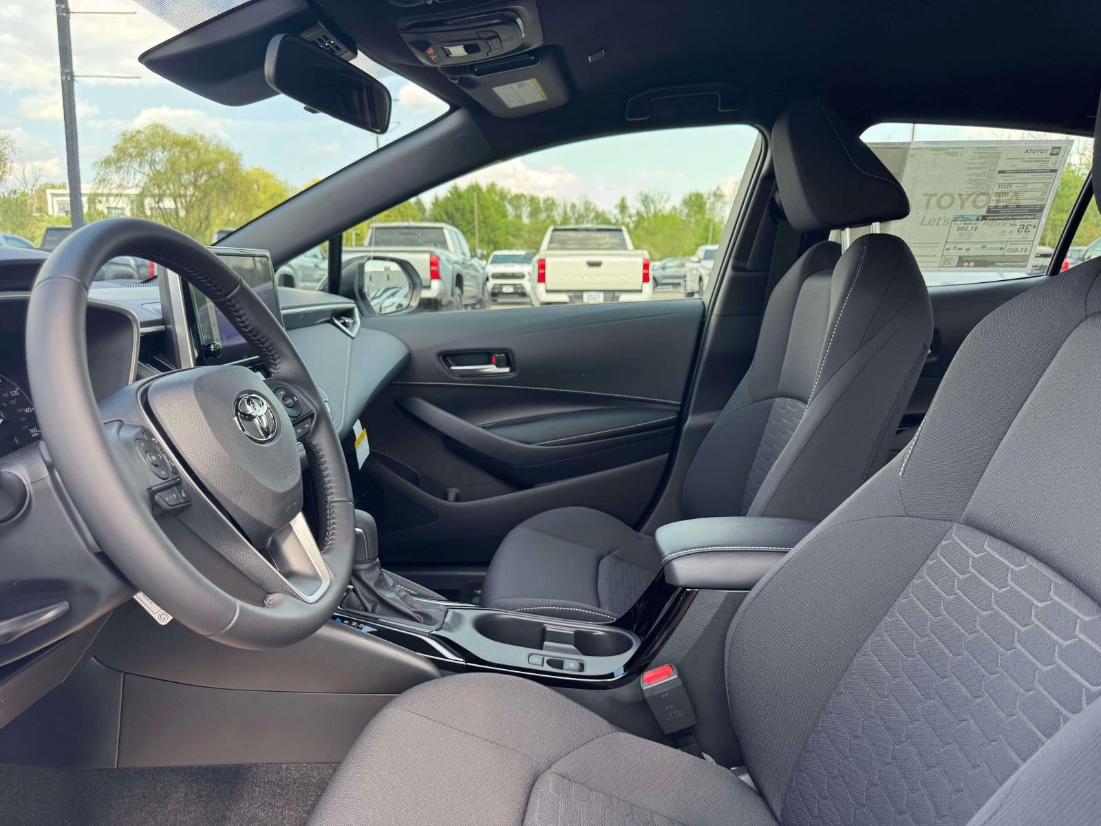 2026 Toyota Corolla Hatchback SE